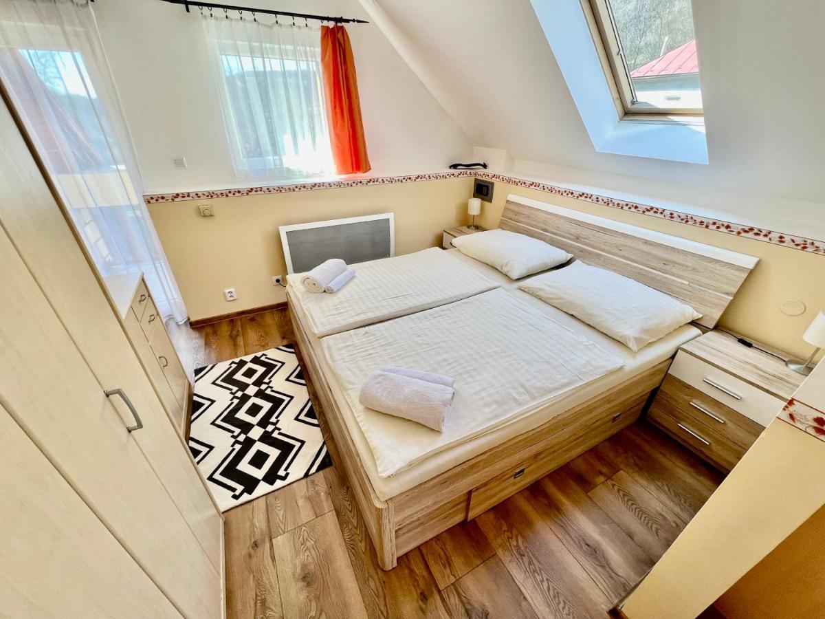 Privát Adriana Kremnica Exterior foto