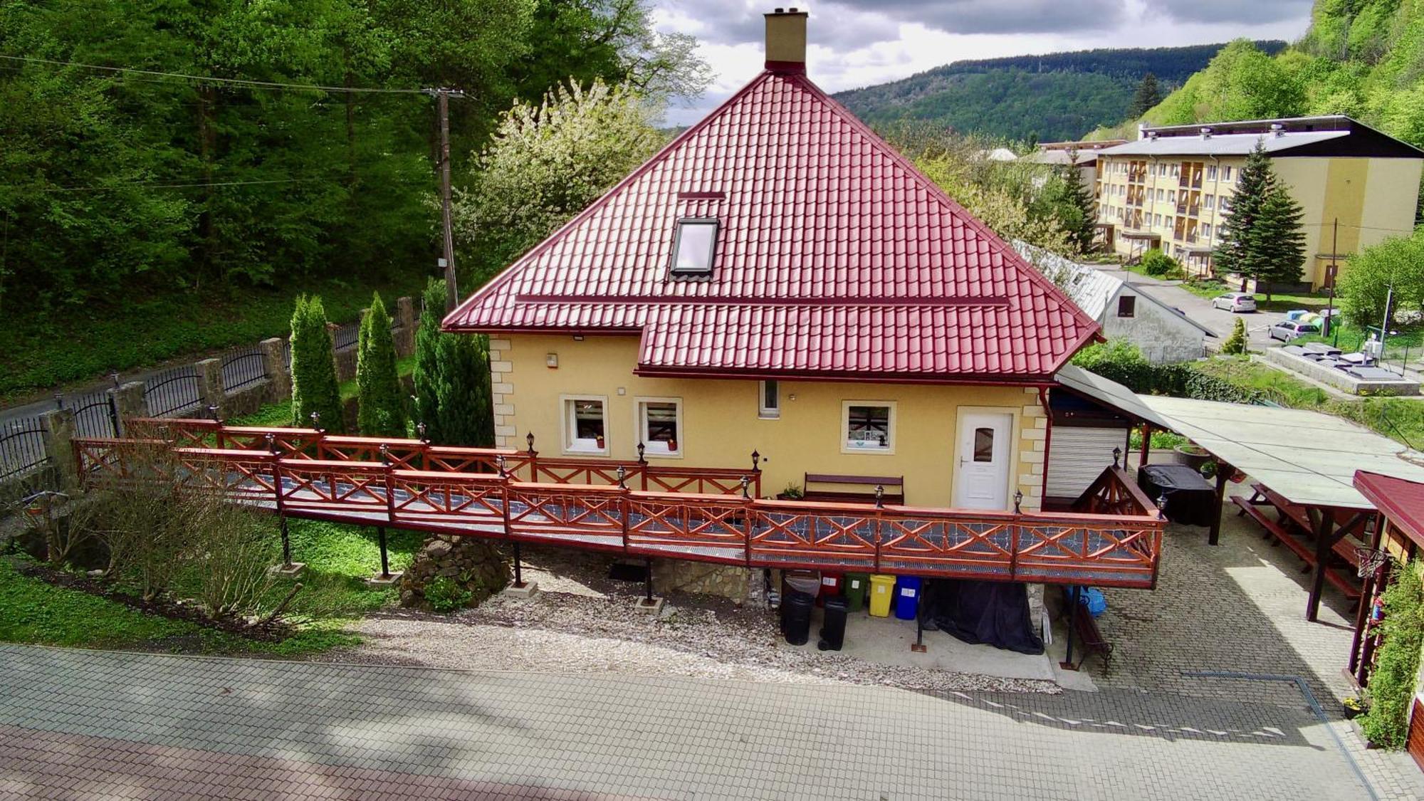 Privát Adriana Kremnica Exterior foto